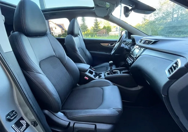 Nissan Qashqai cena 79900 przebieg: 92000, rok produkcji 2019 z Lipsko małe 781
